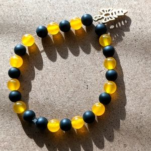 yellow agate and jet bee bracelet